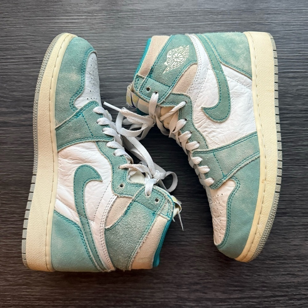 Air Jordan 1 Retro High Turbo Green White Sail Light Smoke Grey NIKE 5Y 5M 6.5W - Picture 3 of 9